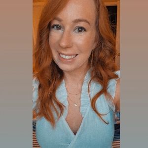 Meet your Posher, Carah